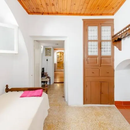 Guest house Cosy In Traditional Cycladic House