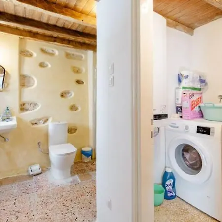 Cosy In Traditional Cycladic House * Aperathos