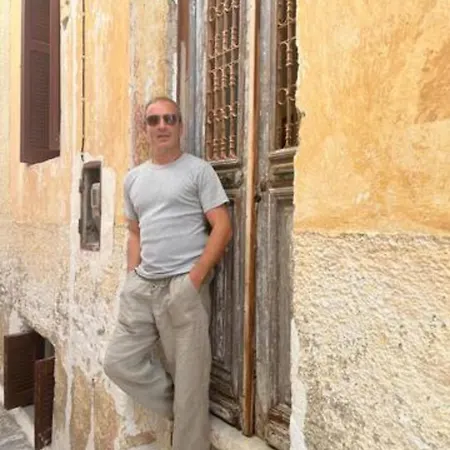 Cosy In Traditional Cycladic House